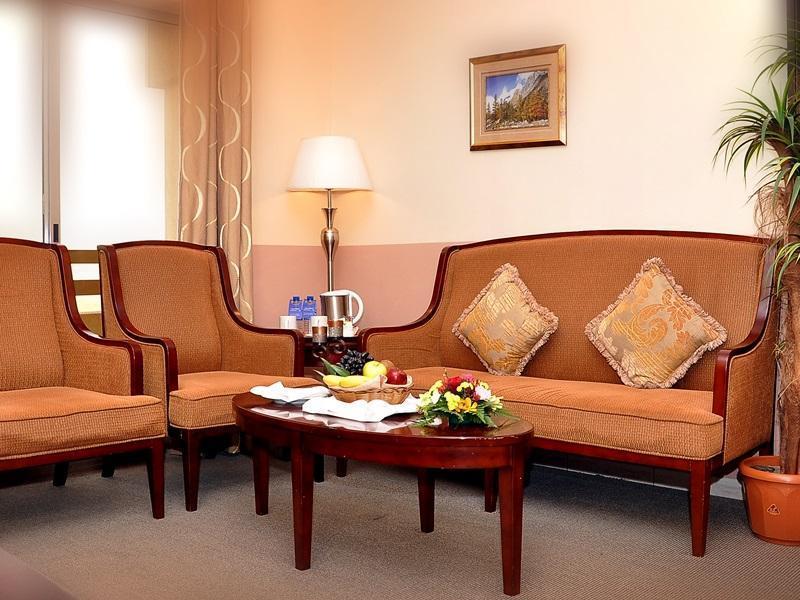 City Hotel ราสอัลไคมาห์ ภายนอก รูปภาพ