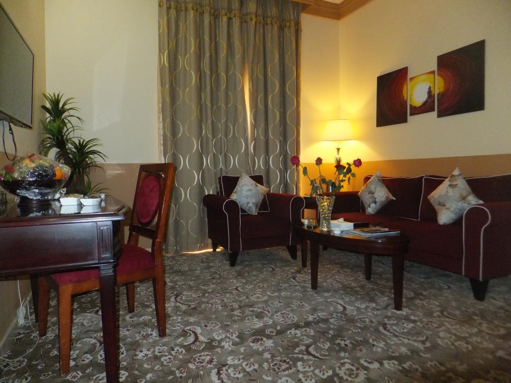 City Hotel ราสอัลไคมาห์ ภายนอก รูปภาพ