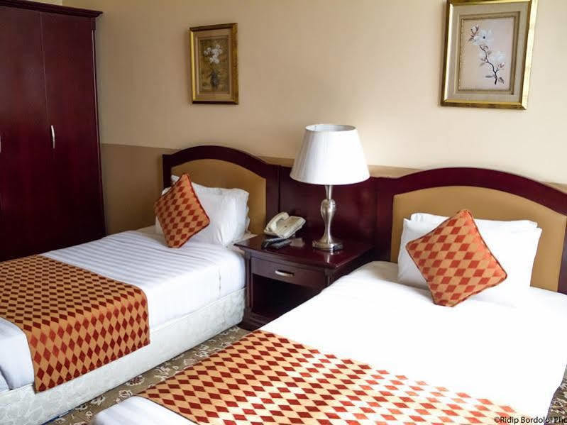 City Hotel ราสอัลไคมาห์ ภายนอก รูปภาพ